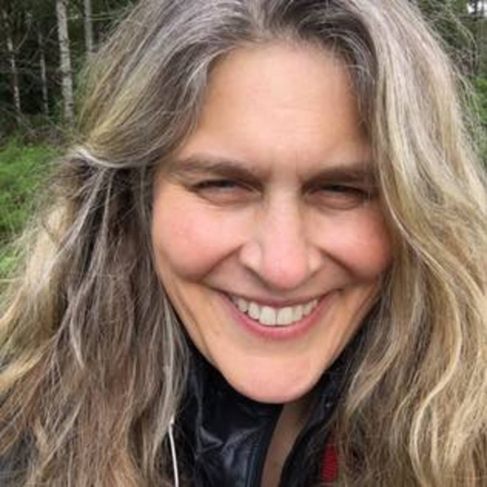 Meet your Posher, Renee